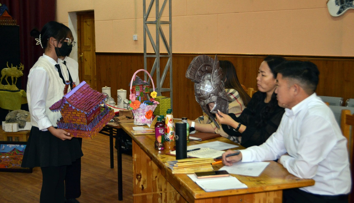 pHw1AzKdOBQ9wPj.JPG